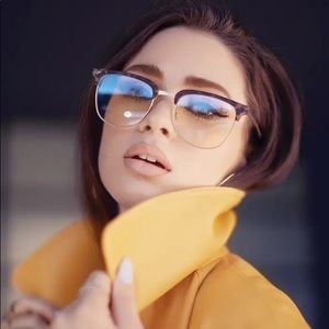 QUAY AUSTRALIA Evasive Blue Light Glasses NEW